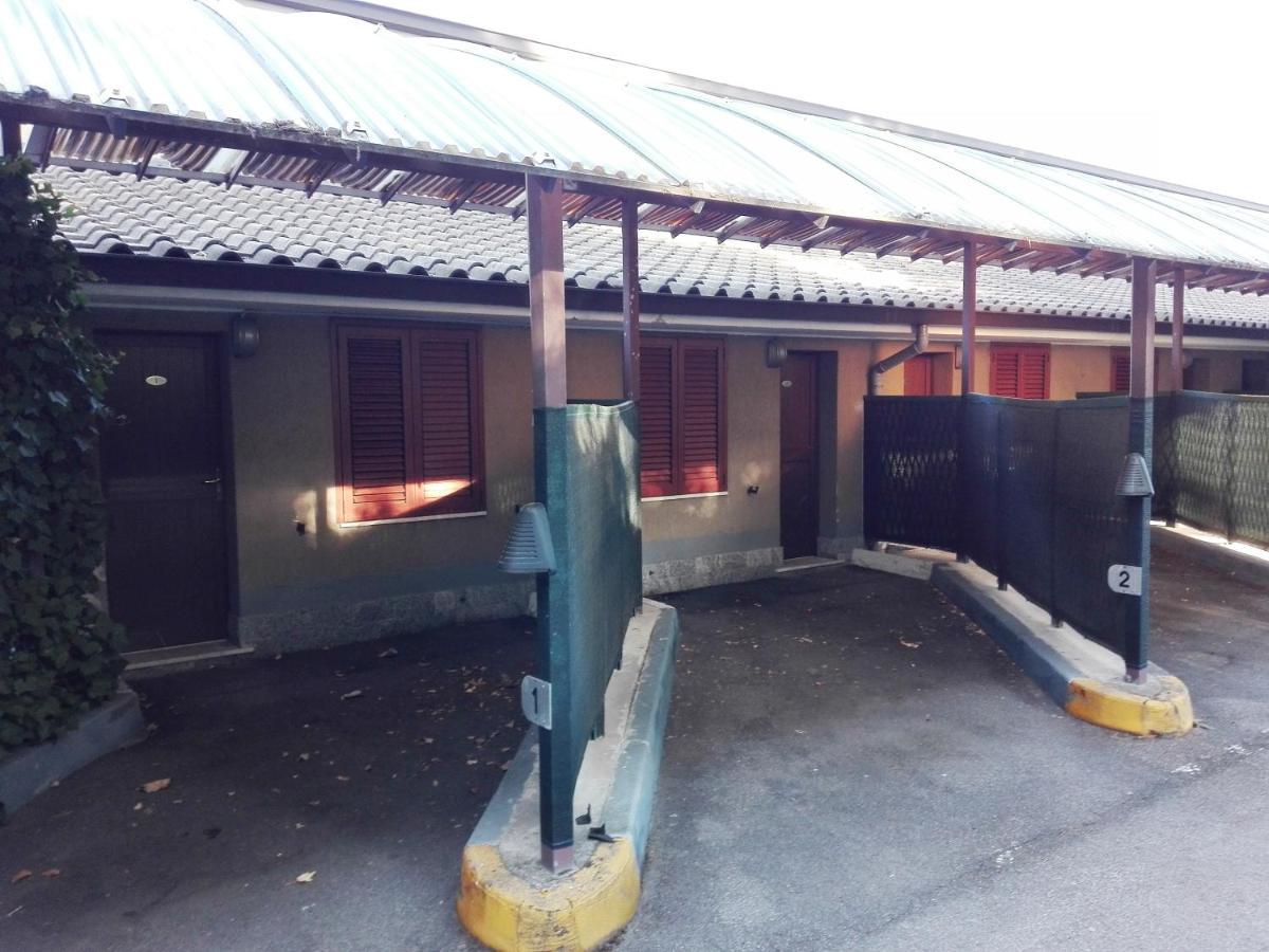 Motel Est Peschiera Borromeo Exterior foto